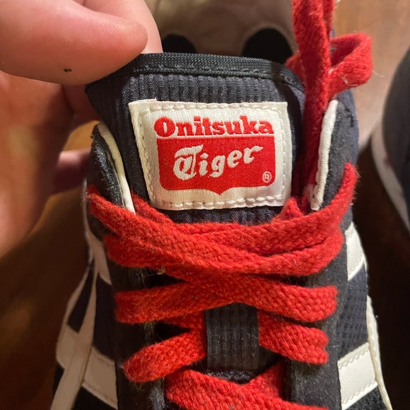 Onitsuka Tiger Ultimate 81 Sneakers - Picture 9 of 10